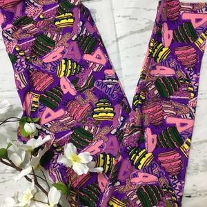 LuLaRoe 4th Birthday Cake Purple Leggings OS NWT Birthday Party